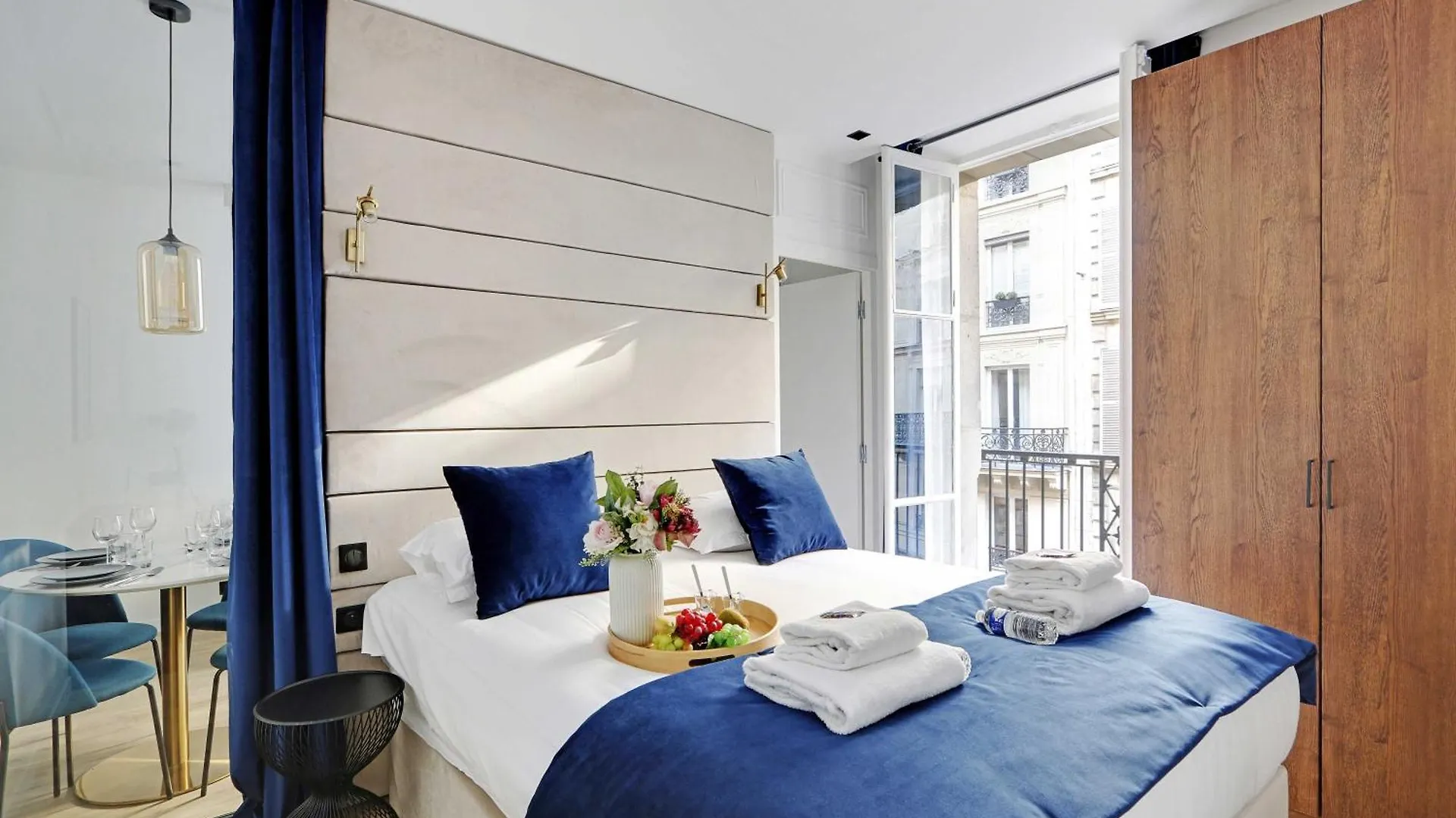 Luxury In The Heart Of Paris - 1Br-4P - Bourse Apartment 0*,  France